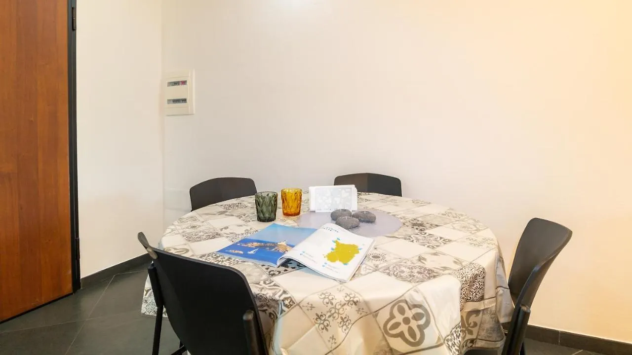 Sardinianworld - Rosa'S House Apartment Donigala Fenughedu